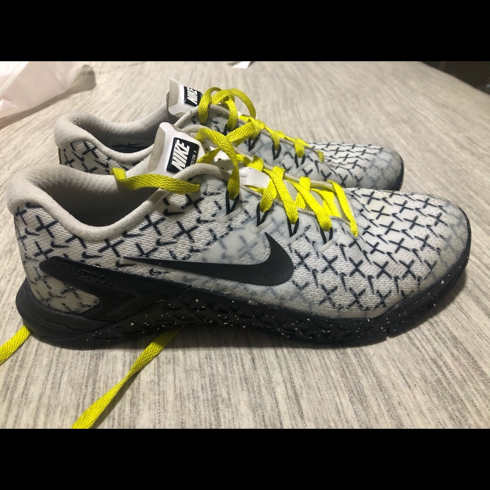 Nike Metcon size 7